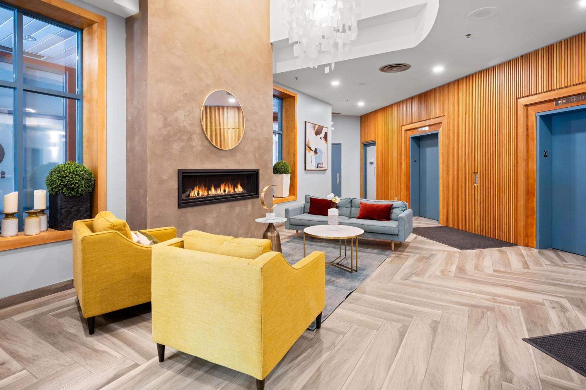 Alpenglow Lodge Family Studio With Murphy Bed By Mva Γουίστλερ Εξωτερικό φωτογραφία